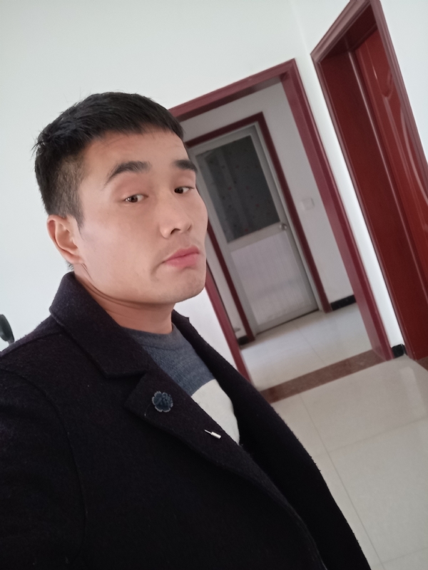 醒醒吧兄弟的第一张照片--岳阳相亲服务中心