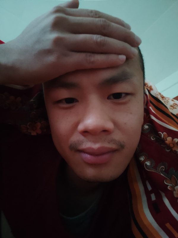 开心鬼在哪呢的第一张照片--岳阳相亲服务中心