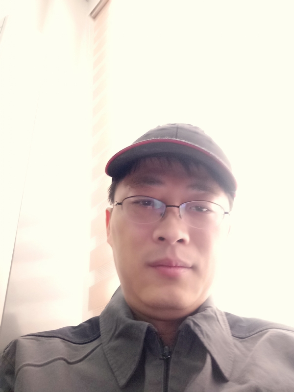 小马哥的第一张照片--岳阳相亲服务中心