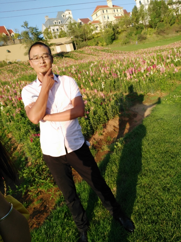 爱归零的第二张照片--岳阳相亲服务中心
