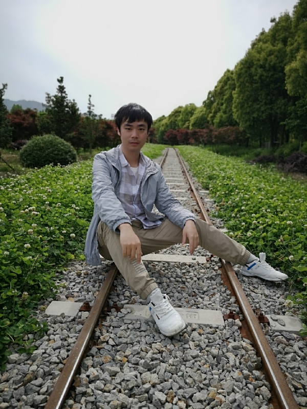 HCL的第一张照片--岳阳相亲服务中心