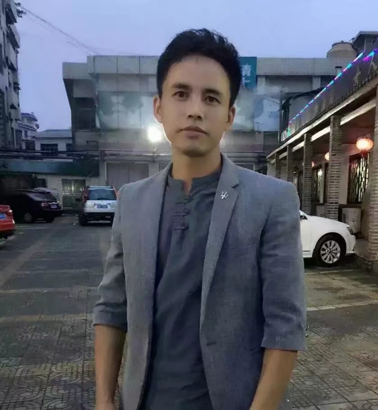 华谢的第一张照片--岳阳相亲服务中心