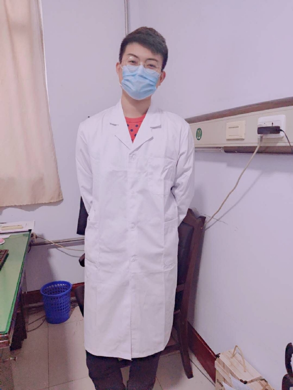 Leslie的第一张照片--岳阳相亲服务中心