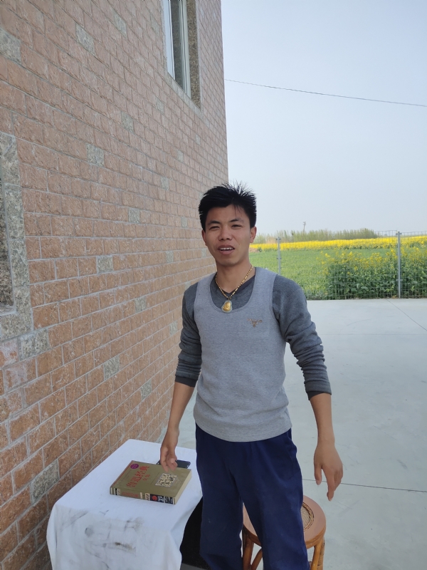 雷的第一张照片--岳阳相亲服务中心