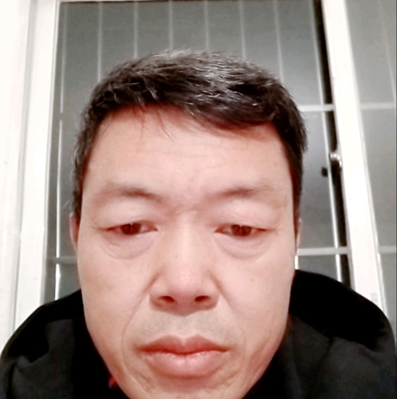 心静的第一张照片--岳阳相亲服务中心