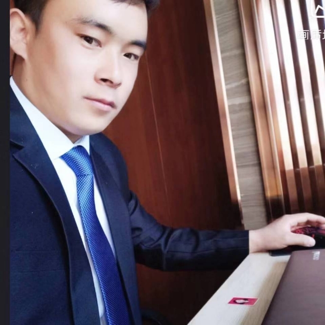 会哭的幸福的第一张照片--岳阳相亲服务中心