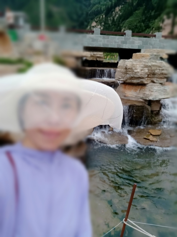 沥秋的第一张照片--岳阳相亲服务中心