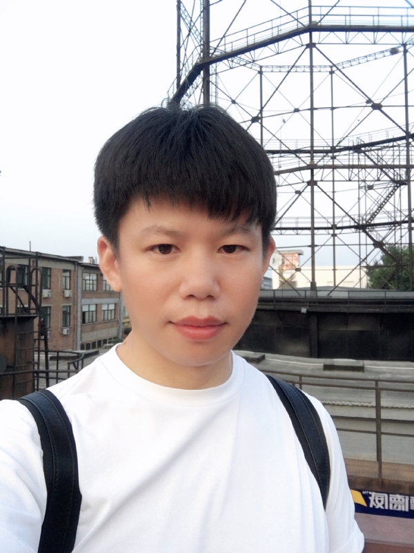 董晓群的第一张照片--岳阳相亲服务中心