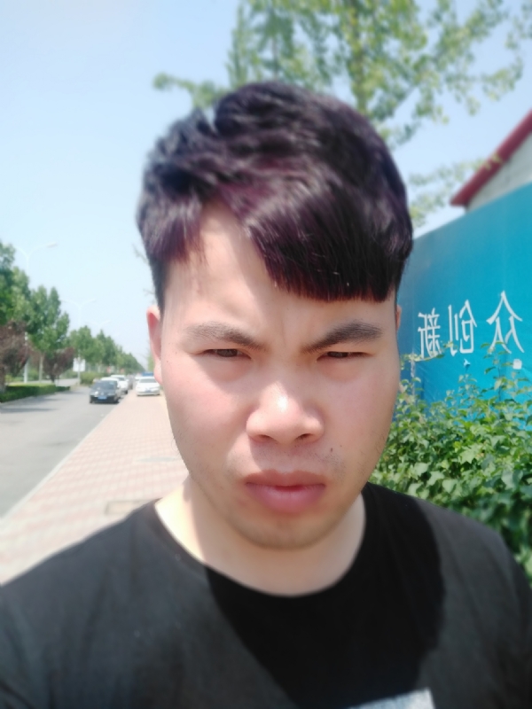迷迭无情的第一张照片--岳阳相亲服务中心