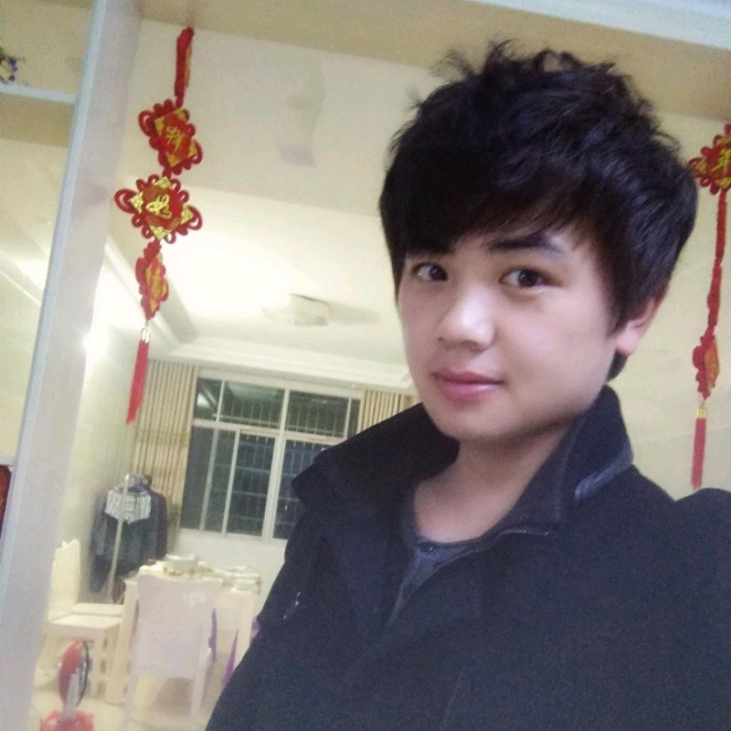 凤凰机器人卡卡老师的第一张照片--岳阳相亲服务中心