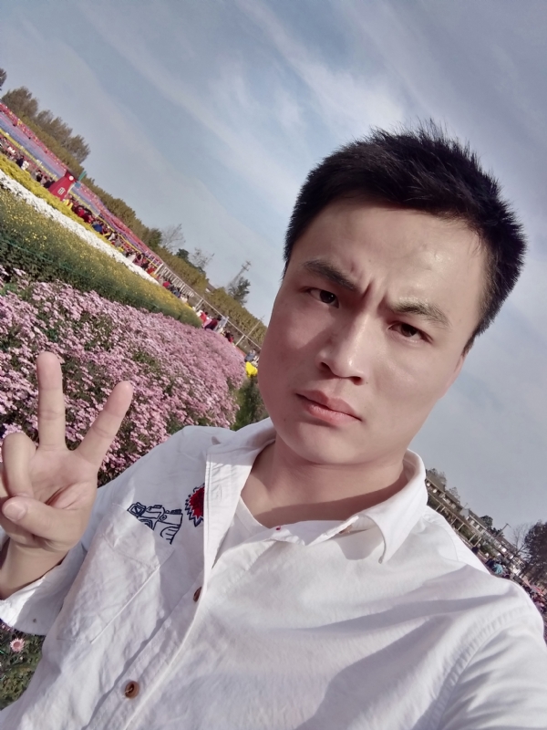 心碎无痕的第二张照片--岳阳相亲服务中心