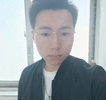 人在旅途的第一张照片--岳阳相亲服务中心
