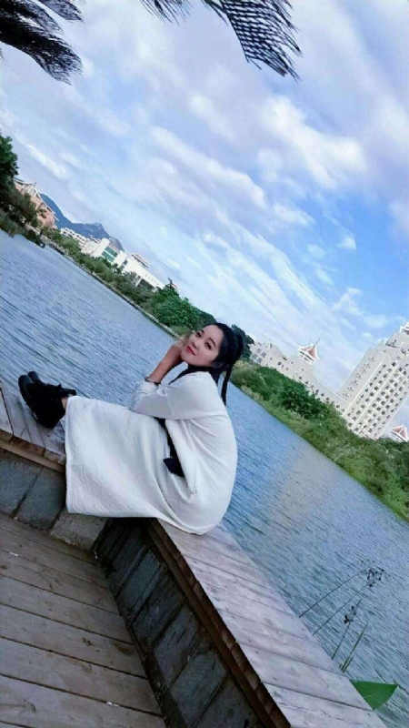 linna的第一张照片--岳阳相亲服务中心