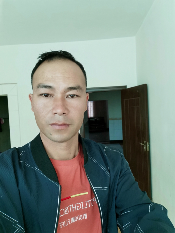 昊宇的第一张照片--岳阳相亲服务中心