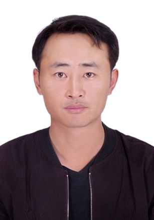 淡漠痕的第二张照片--岳阳相亲服务中心