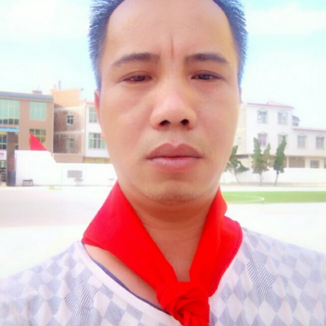 留守男人的第一张照片--岳阳相亲服务中心