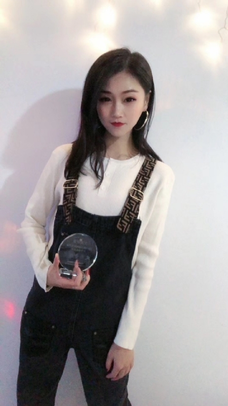 迷人的小璐的第一张照片--岳阳相亲服务中心