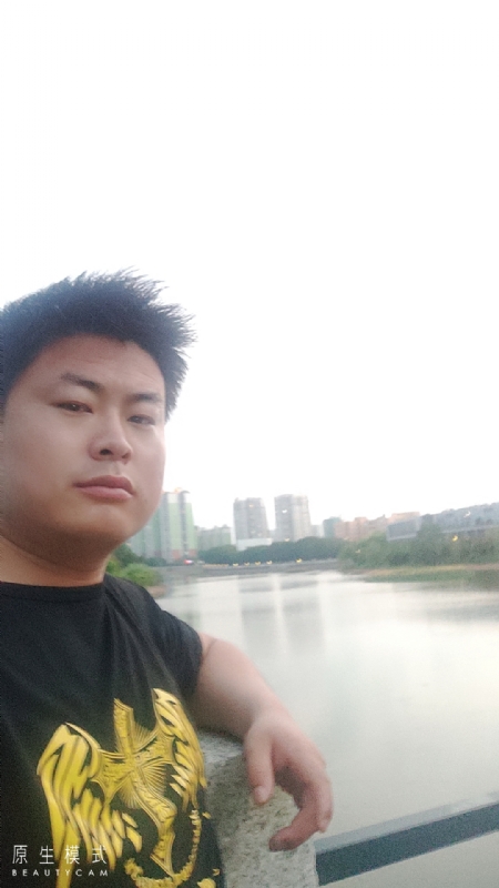 小海的第二张照片--岳阳相亲服务中心