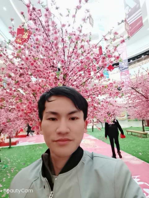 单身一人的第二张照片--岳阳相亲服务中心