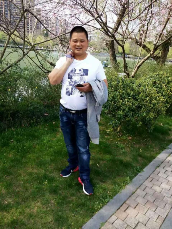 纯爷们的第一张照片--岳阳相亲服务中心