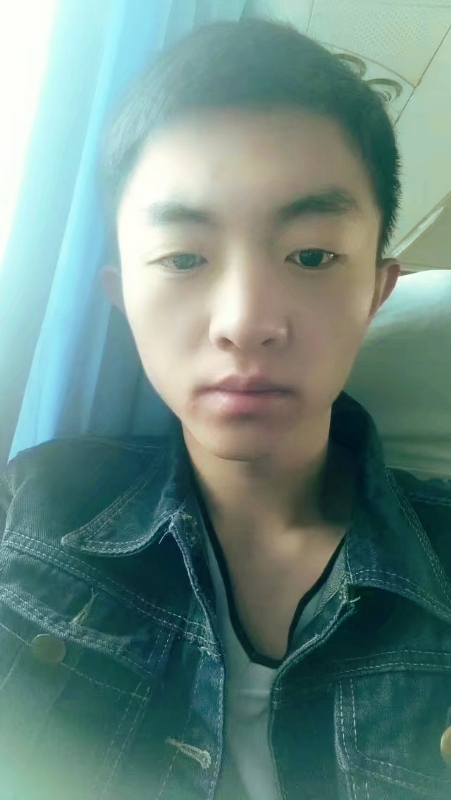 小手冰凉的第一张照片--岳阳相亲服务中心