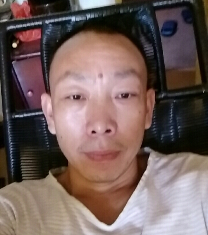 寻爱的第一张照片--岳阳相亲服务中心