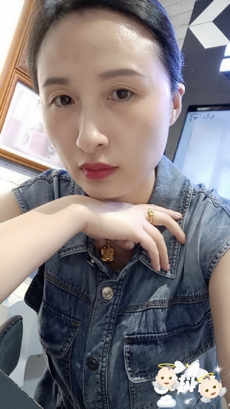 桃子的第三张照片--岳阳相亲服务中心
