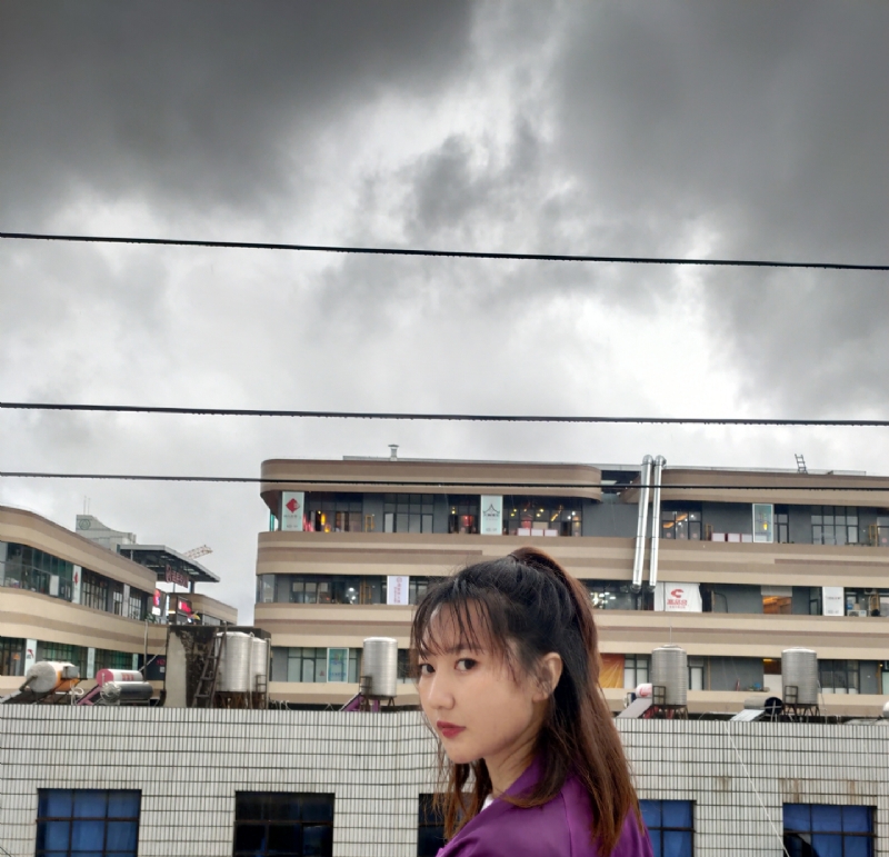 李家小姐的第三张照片--岳阳相亲服务中心