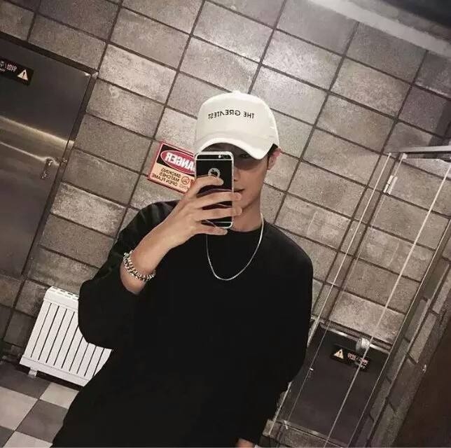 石材美容小王子的第一张照片--岳阳相亲服务中心