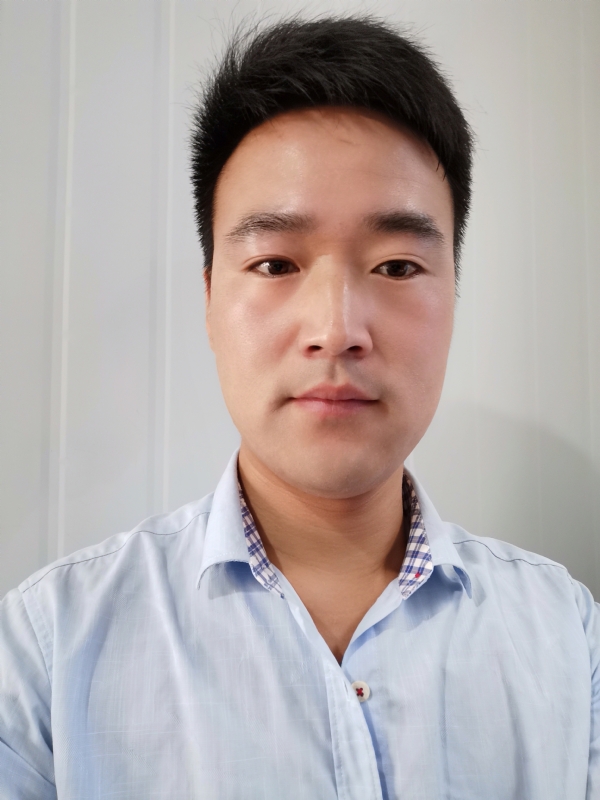 诗和远方的第一张照片--岳阳相亲服务中心