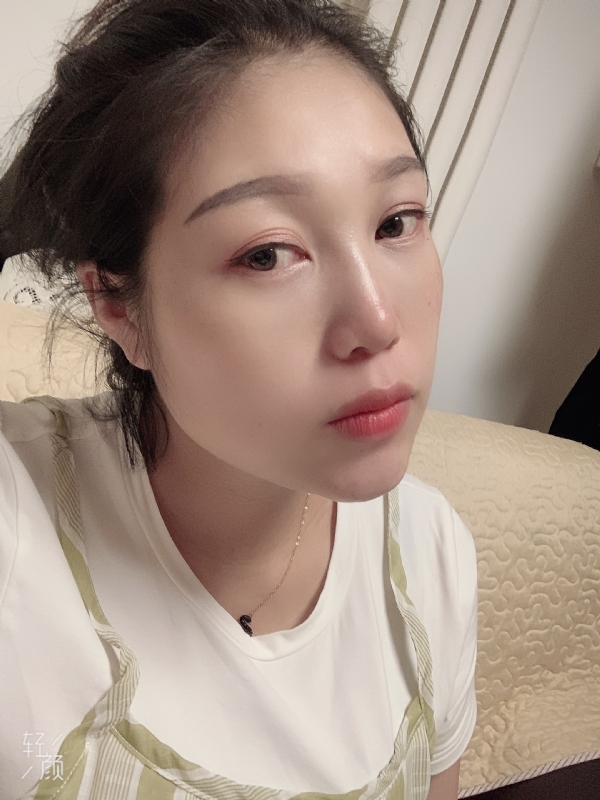 寻找爱情的第二张照片--岳阳相亲服务中心