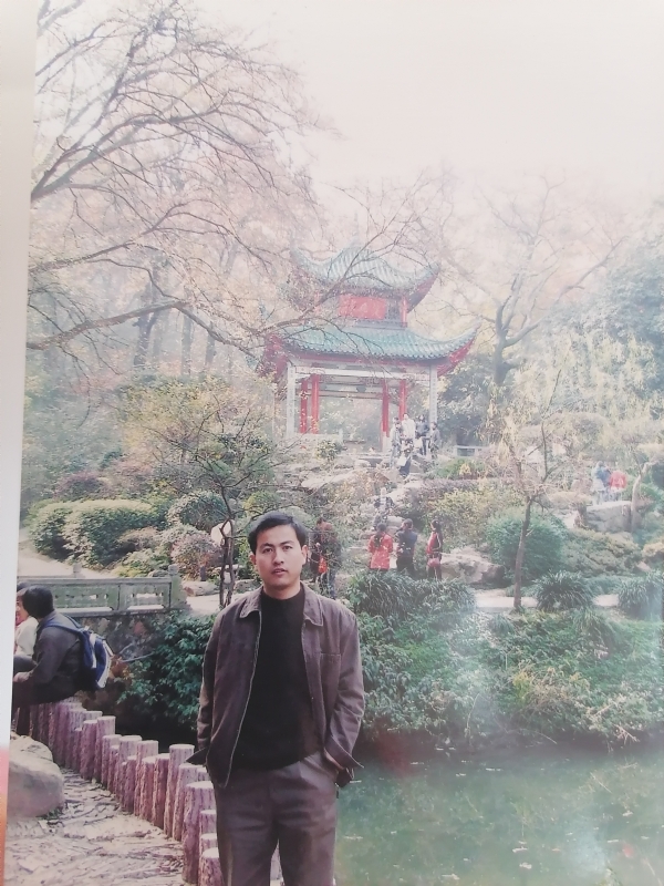 沧海一粟的第一张照片--岳阳相亲服务中心