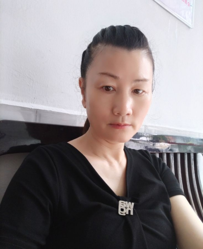 单只蝴蝶的第一张照片--岳阳相亲服务中心