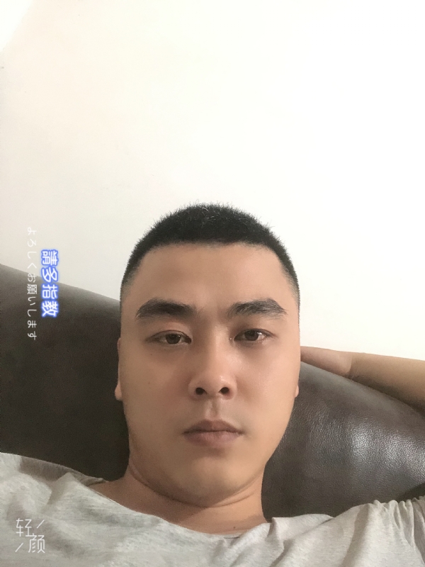 草根的第一张照片--岳阳相亲服务中心