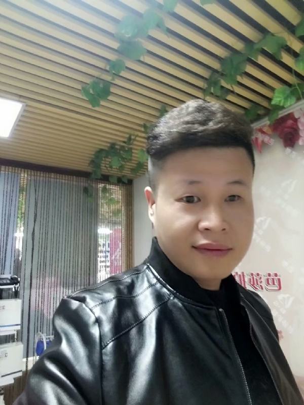 萧郎的第一张照片--岳阳相亲服务中心