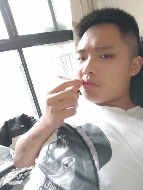 比比曾_的第三张照片--岳阳相亲服务中心