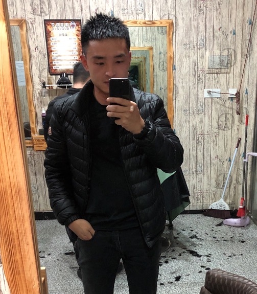 知足常乐的第一张照片--岳阳相亲服务中心