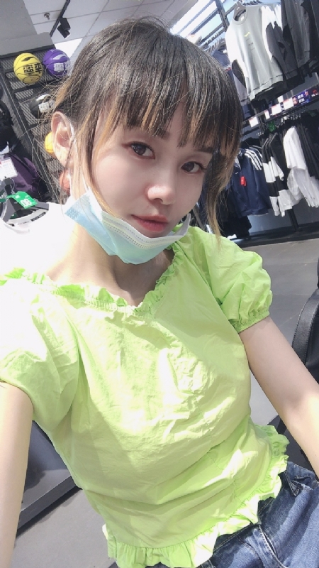 婀娜袅袅的第一张照片--岳阳相亲服务中心