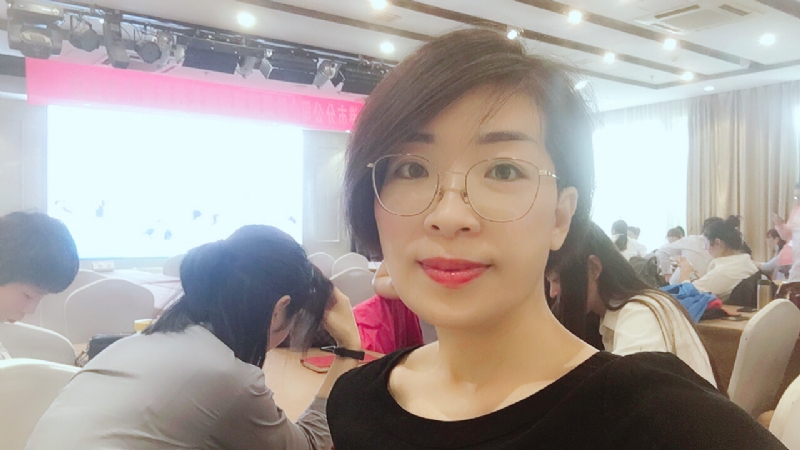 沙拉的第一张照片--岳阳相亲服务中心