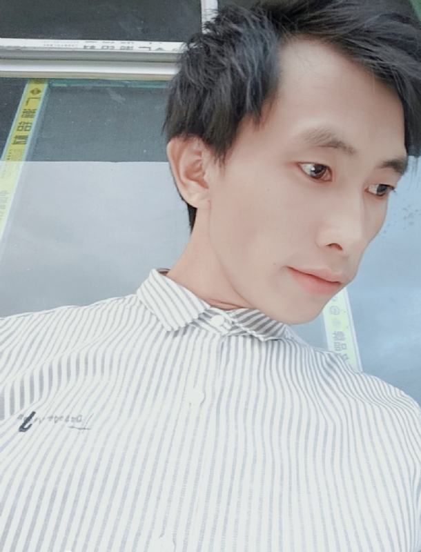 寻找下一个路口的第一张照片--岳阳相亲服务中心