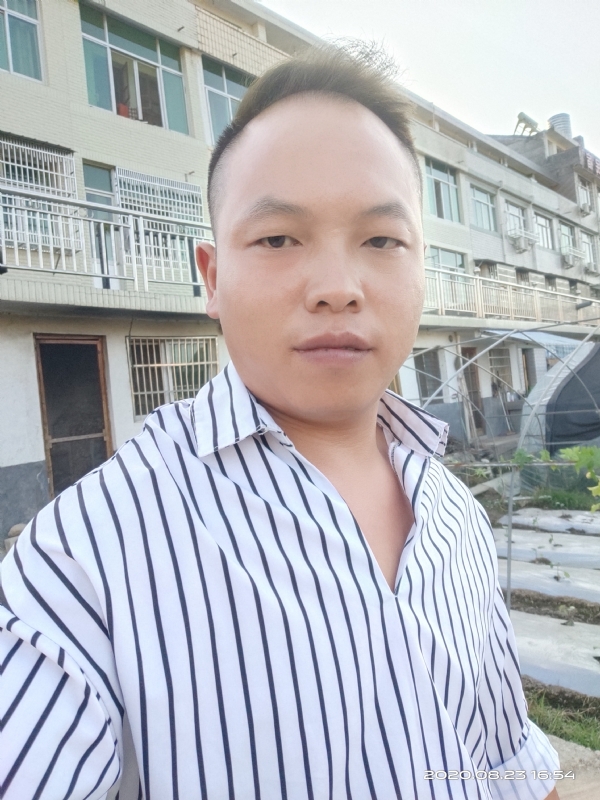 放弃曾经我带你走的第一张照片--岳阳相亲服务中心