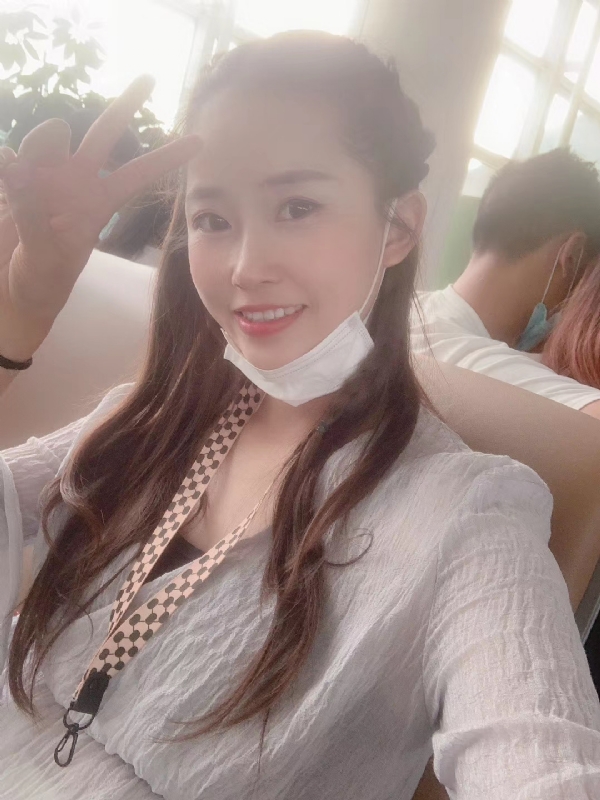 宁乙的第二张照片--岳阳相亲服务中心