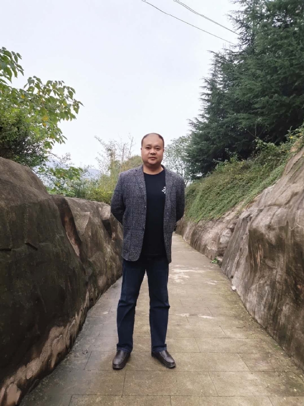 玉竹的第四张照片--岳阳相亲服务中心