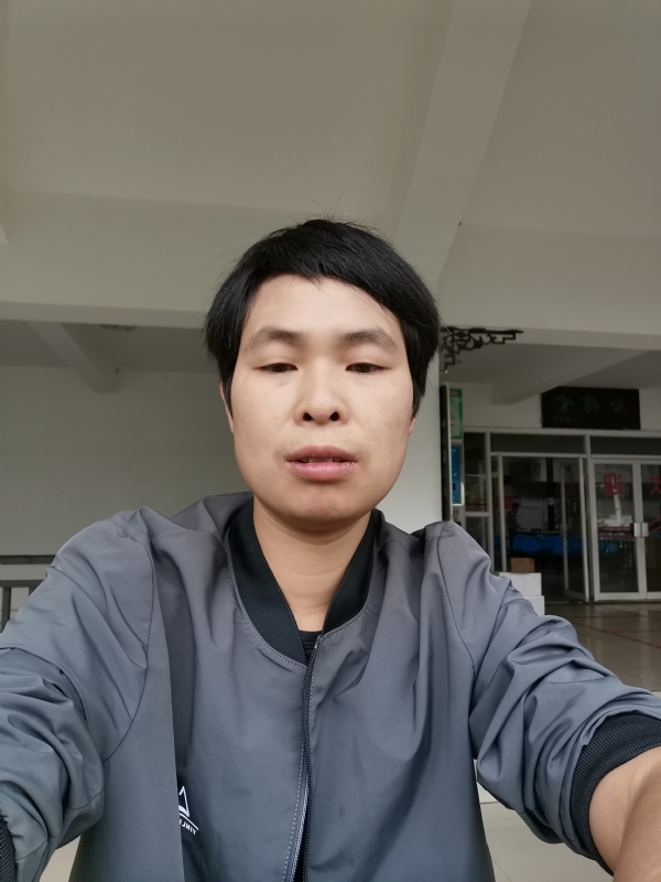 刘志强的第一张照片--岳阳相亲服务中心