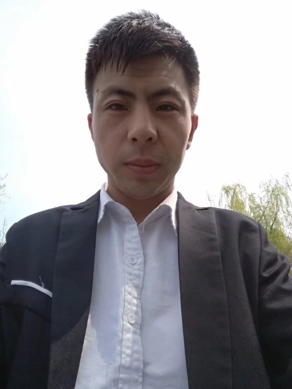 许以飞翔的第一张照片--岳阳相亲服务中心