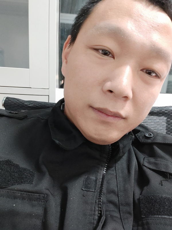 真实找人结婚的第二张照片--岳阳相亲服务中心
