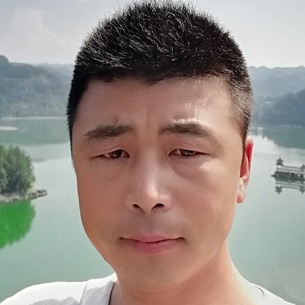 风雨天涯的第一张照片--岳阳相亲服务中心