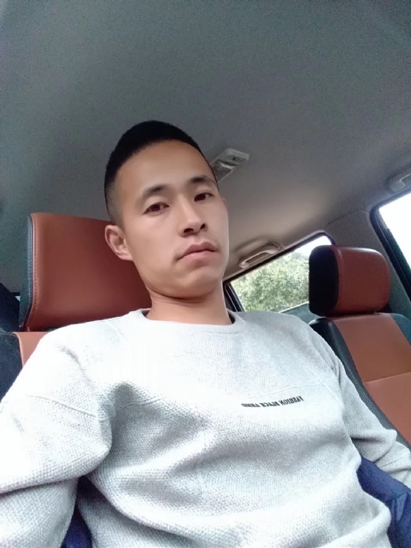 我狠忙的第一张照片--岳阳相亲服务中心