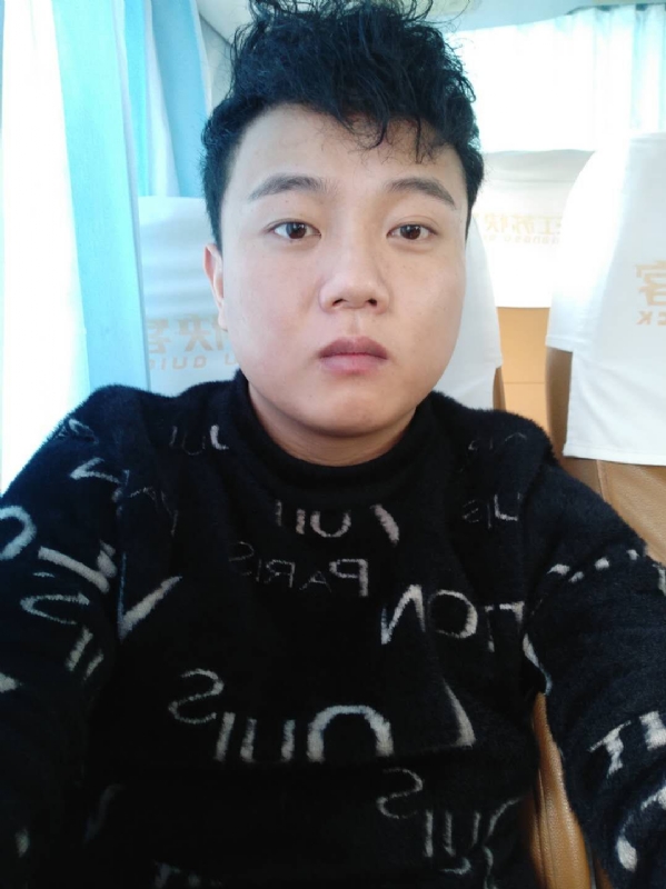 勿忘心安的第一张照片--岳阳相亲服务中心