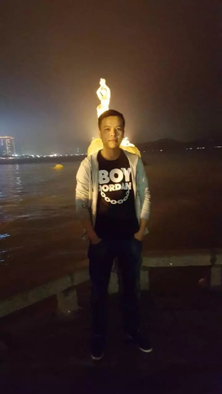 清风徐来。的第一张照片--岳阳相亲服务中心